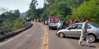 Duas pessoas morrem em acidente em São Vendelino, na Serra| Foto: CRBM / Divulgação / CP