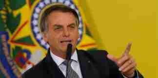 Bolsonaro diz que governo faz o dever de casa com a Previdência. Foto: Alan Santos/PR