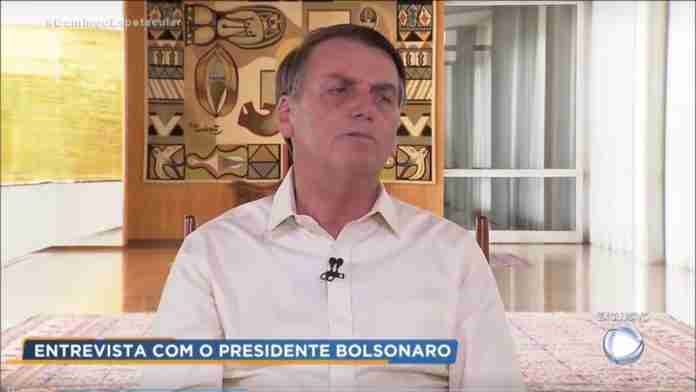 Bolsonaro projeta 