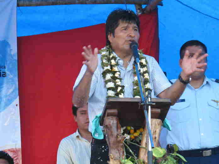 Evo Morales renunciou após pressão de militares | Foto: Divulgação/Wikimedia/Kilobug