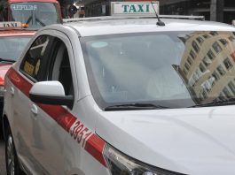 Prefeitura organiza edital para fornecer um aplicativo de táxis em Porto Alegre | Foto: Alina Souza/CP