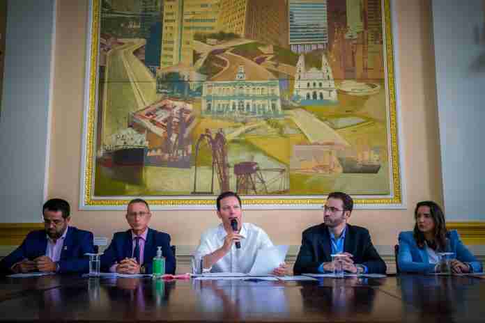 Além de caso de transmissão local, Prefeitura de Porto Alegre confirmou outros 15 registros de coronavírus | Foto: Jefferson Bernardes/PMPA