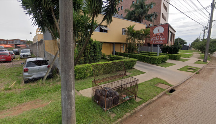 Motel que recebeu festa fica na Zona Norte de Porto Alegre | Foto: Reprodução/Google Street View