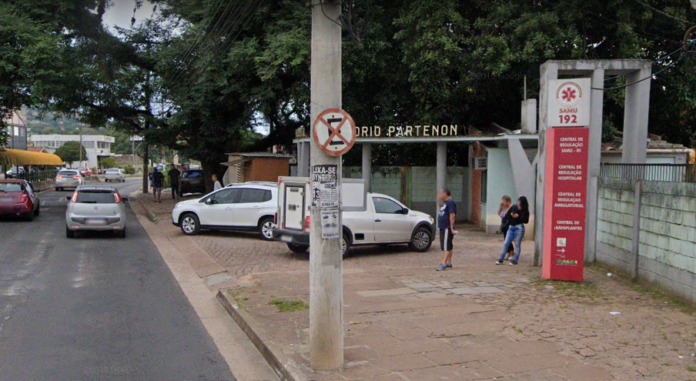Central do Samu estadual fica no complexo do Hospital Sanatório Partenon, na avenida Bento Gonçalves | Foto: Reprodução/Google Street View
