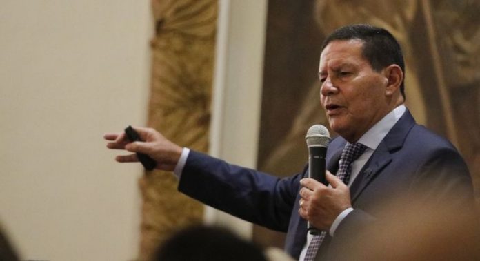 hamilton mourão