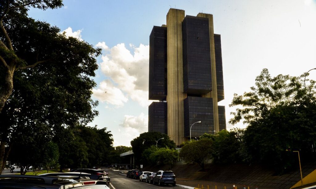 A imagem atual não possui texto alternativo. O nome do arquivo é: banco_central.jpeg