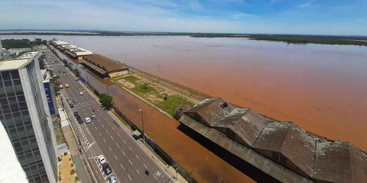 Nível do Guaíba em Porto Alegre já é o segundo maior desde a grande ...