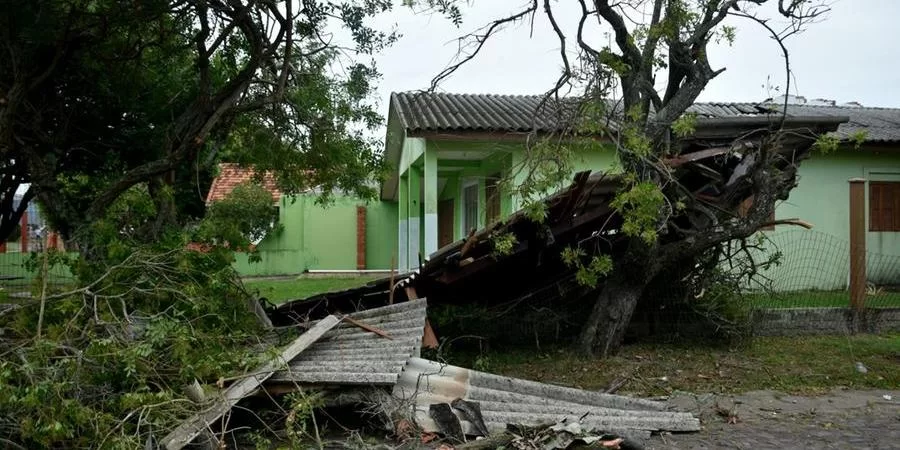 RS tem ao menos 82 cidades com danos por conta do temporal – Rádio Guaíba