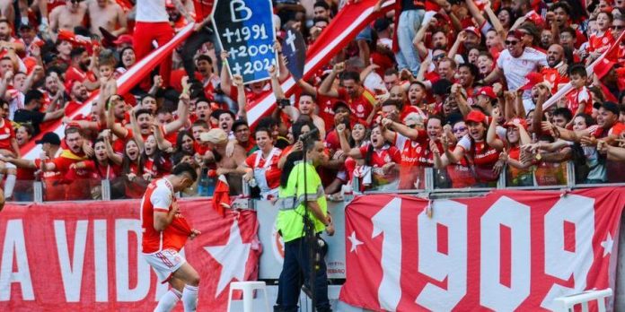 Borré fez o gol que deu a vitória ao Inter no clássico 443 | Foto: Pedro Piegas