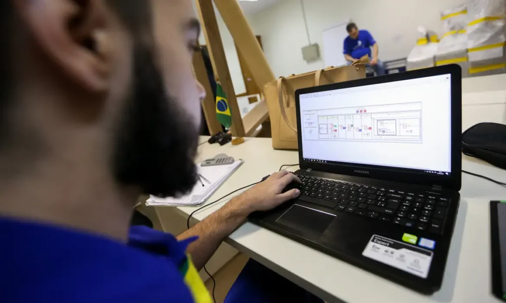 A imagem atual não possui texto alternativo. O nome do arquivo é: MEIs.webp