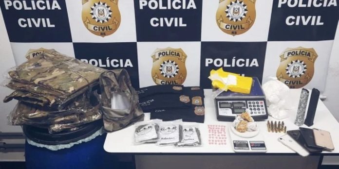 POLÍCIA