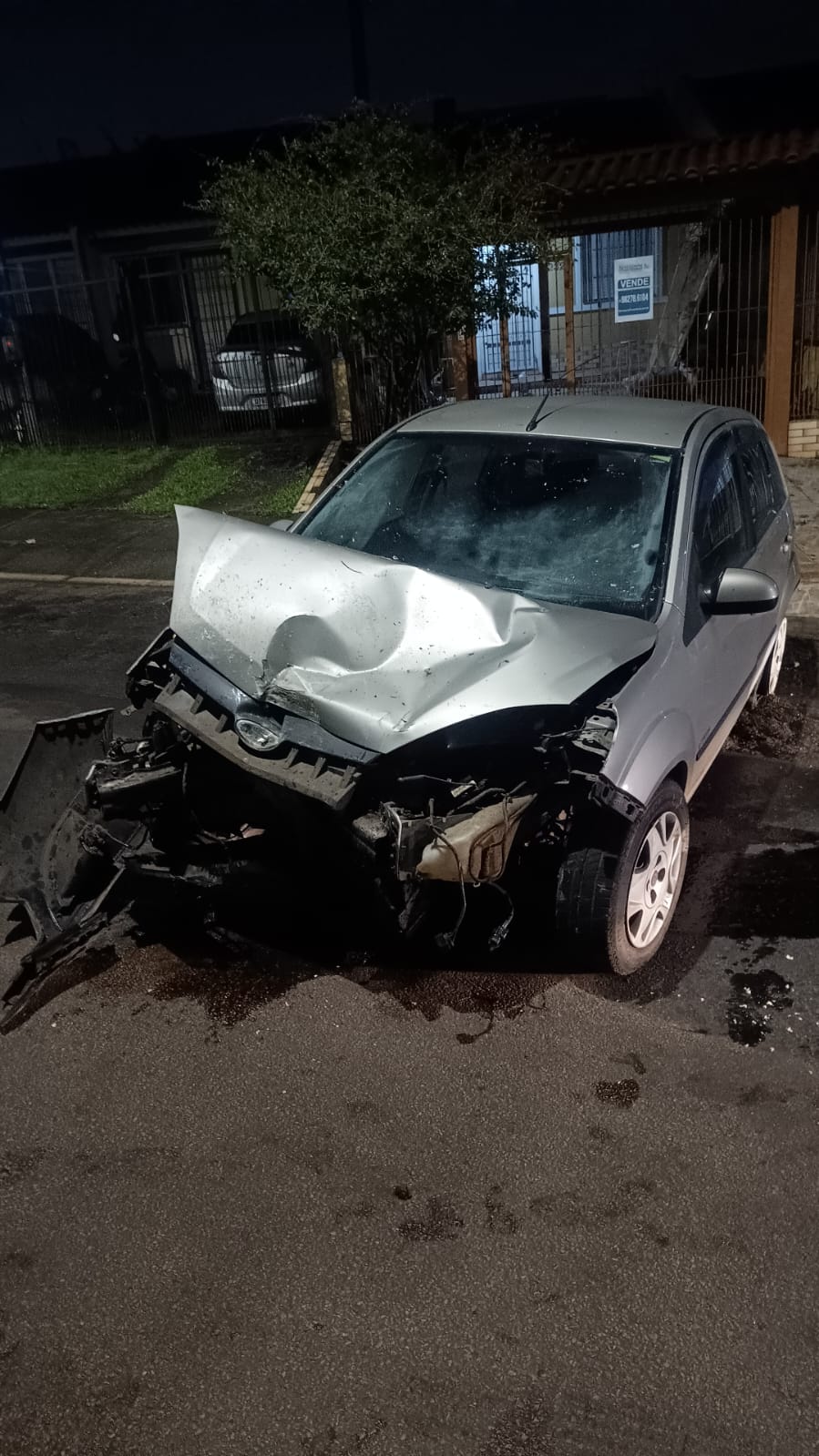 Ex-vereador e filho foram detidos após colisão de veículo em Cachoeirinha.