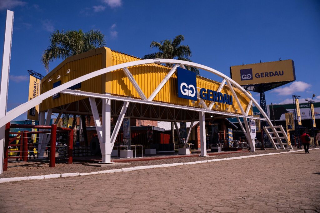 A imagem atual não possui texto alternativo. O nome do arquivo é: Gerdau-marca-presenca-na-Expointer_divulgacao-Gerdau.jpeg