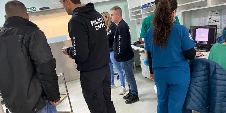 Inspetor Leandro Sailer Lima passou por cirurgia para retirada de projétil | Foto: Marcel Horowitz / Especial CP