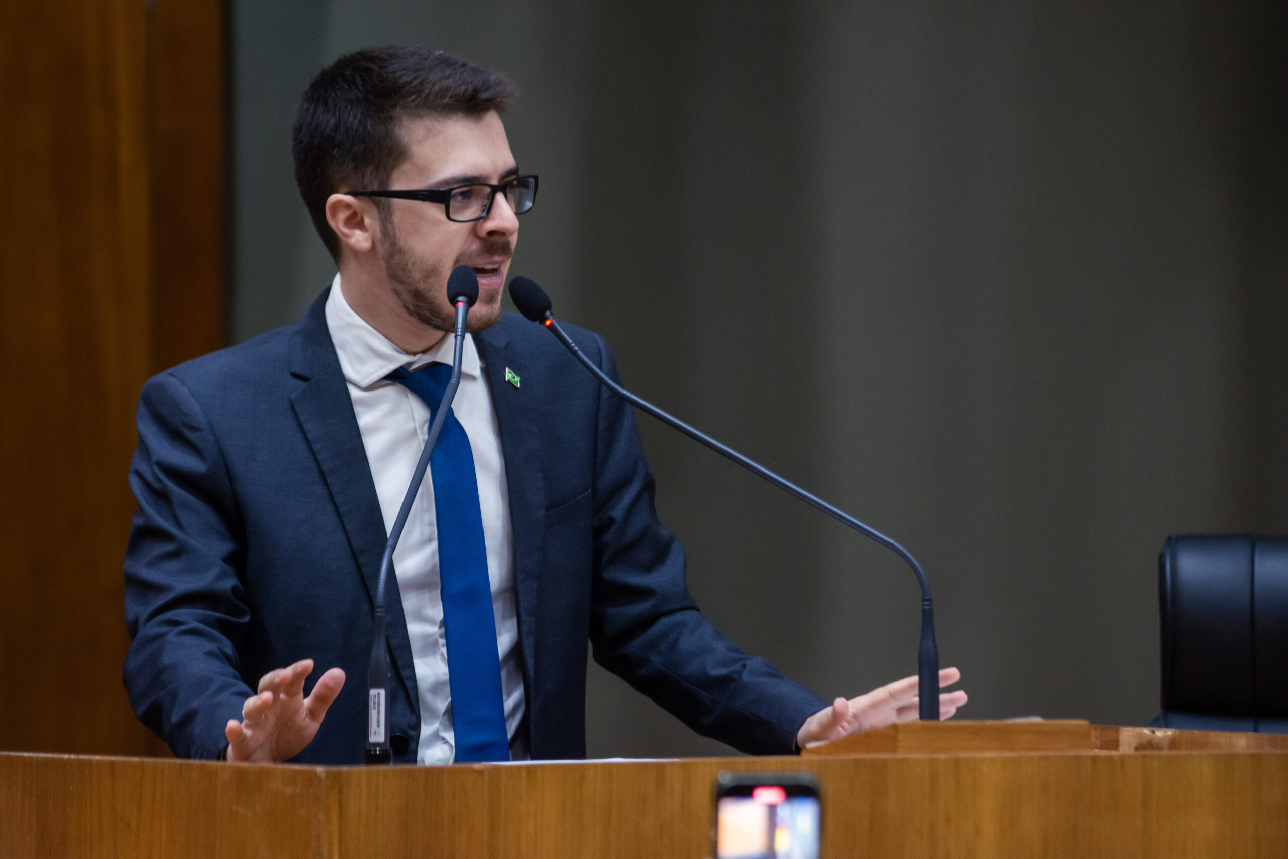 Matheus Schilling toma posse como vereador do Novo em Porto Alegre. Foto: Divulgação.