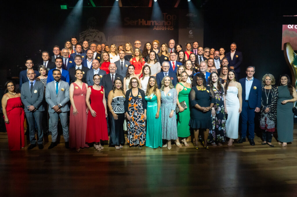 A imagem atual não possui texto alternativo. O nome do arquivo é: Credito-@zecarlosdeandrade.-Ze-Carlos-de-Andrade-1-scaled.jpg