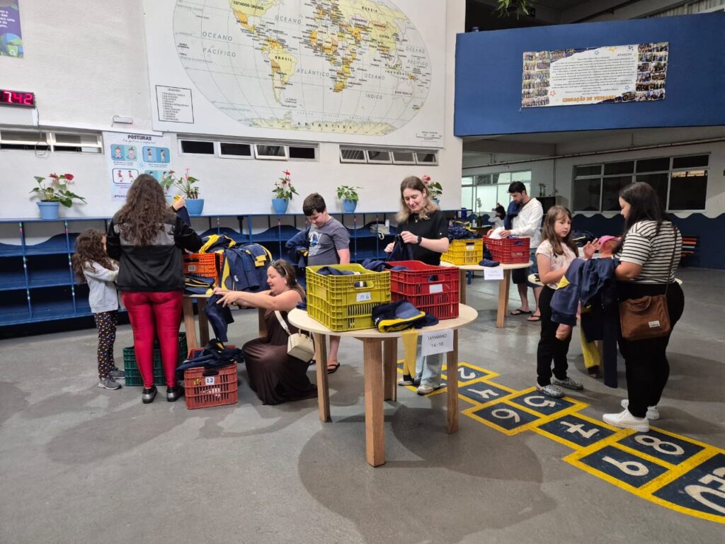 A imagem atual não possui texto alternativo. O nome do arquivo é: Bazar.jpg