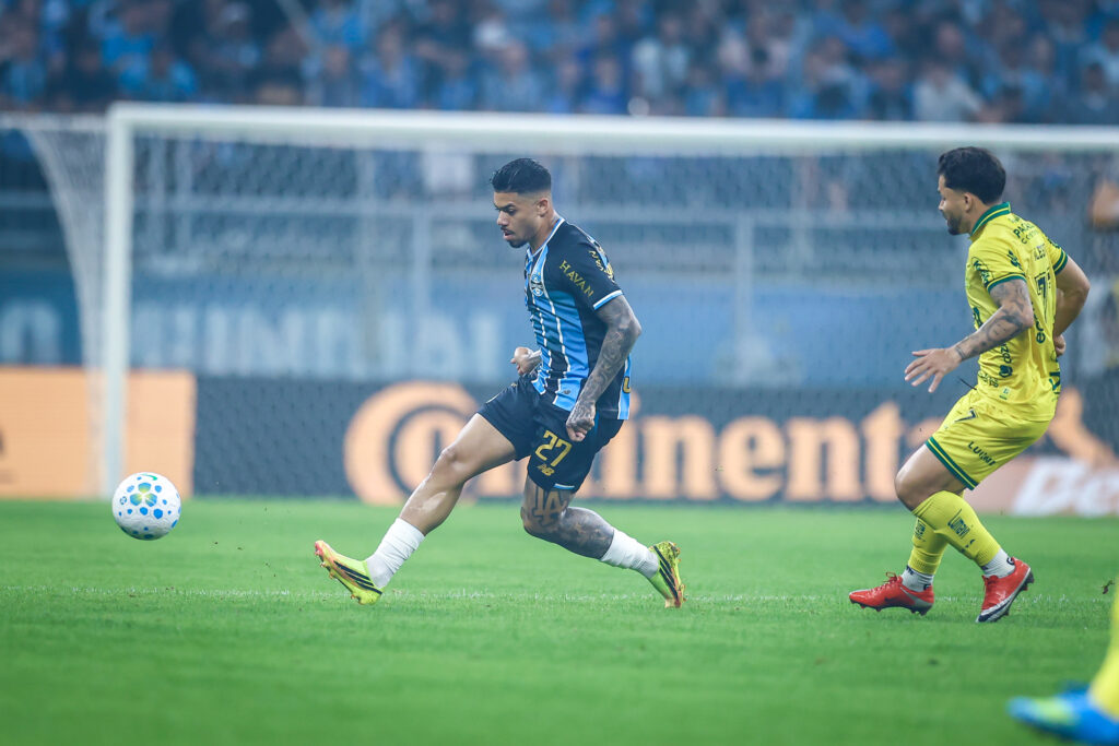 Diego Caito em ação no jogo do Grêmio contra o Mirassol pela Copa do Brasil. (Foto: Lucas Uebel/Grêmio FBPA)