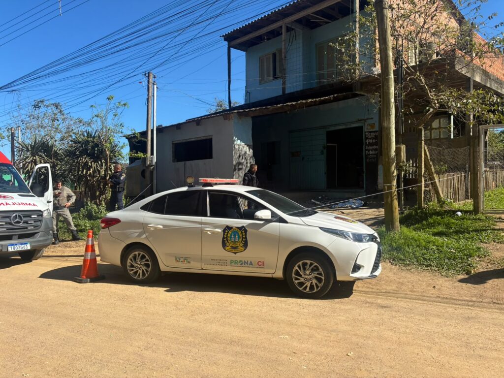 Guarda Municipal de Viamão atende ocorrência de homicídio na Lomba do Pinheiro - Foto: Arquivo Pessoal / Marcel Horowitz / Rádio Guaíba