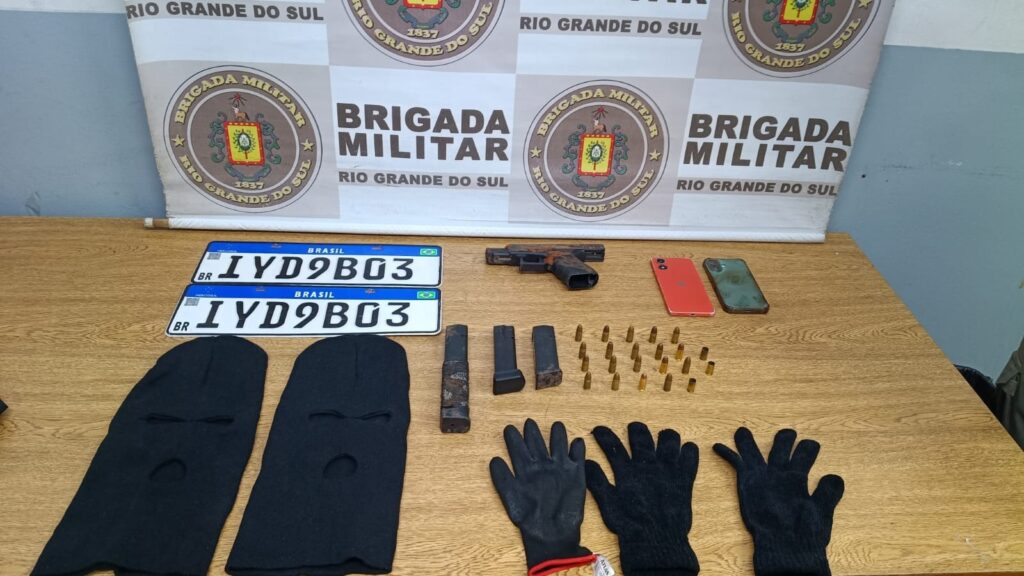 Apreensões após tentativa de homicídio em Canoas - Foto: BM 