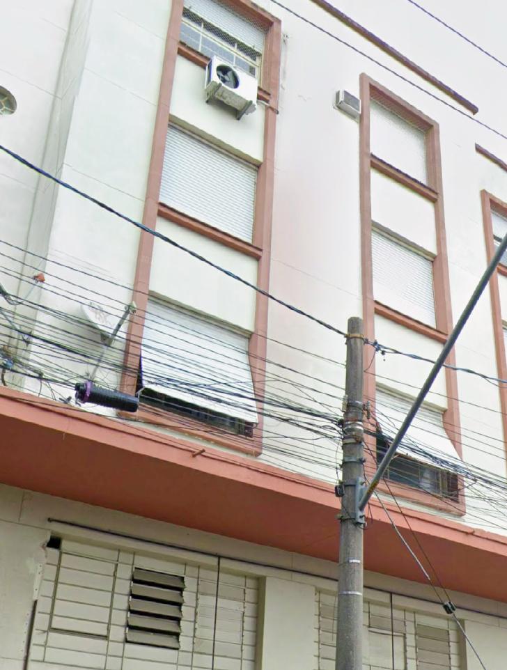 Prédio onde Zenaide Lazzari Antunes morreu no bairro Floresta, em Porto Alegre - Foto: Arquivo Pessoal