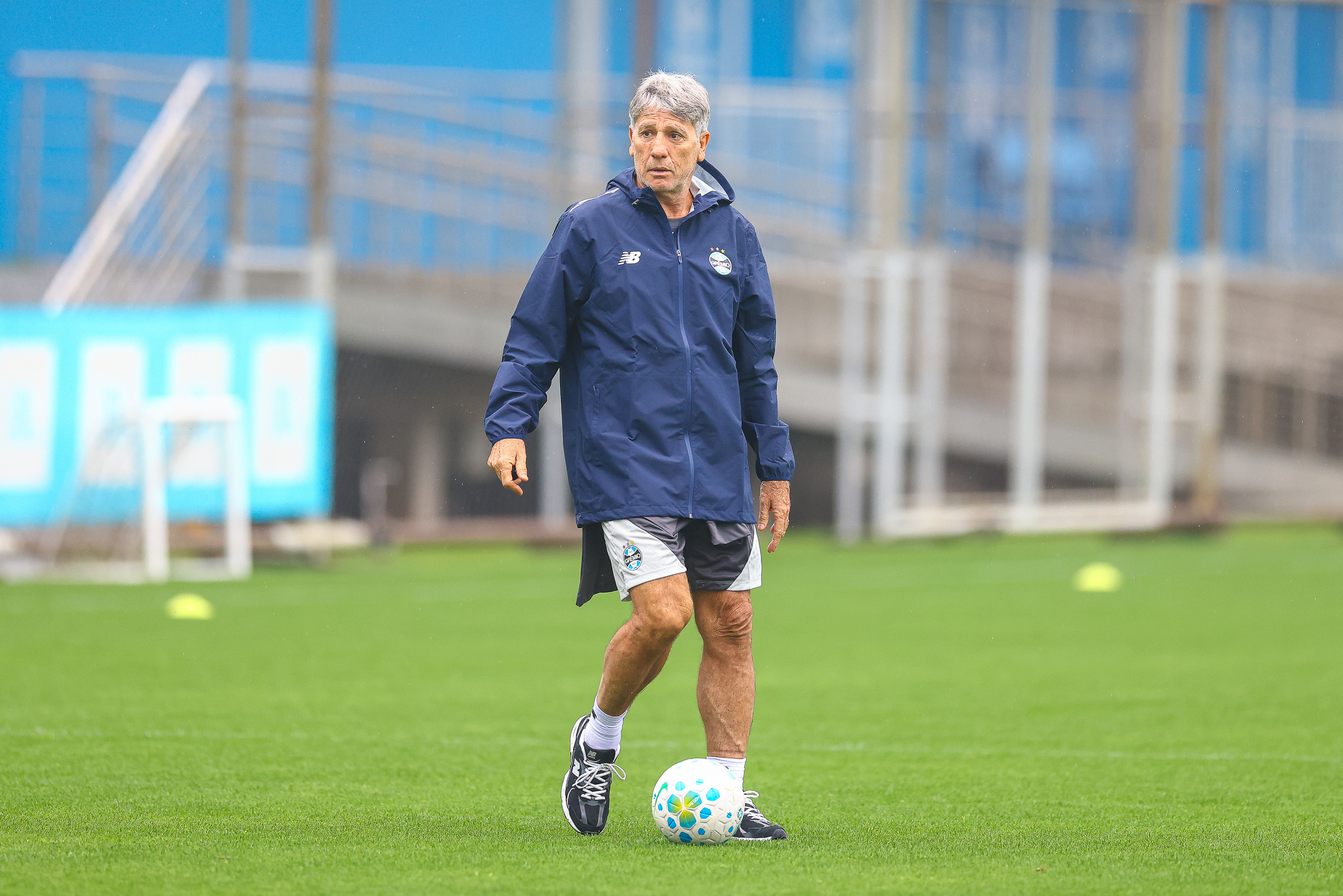 Renato Portaluppi em treinamento do Grêmio. (Foto: Angelo Pieretti/Grêmio FBPA)
